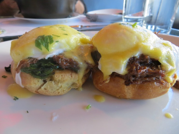 Comme Ca - Oxtail Benedict
